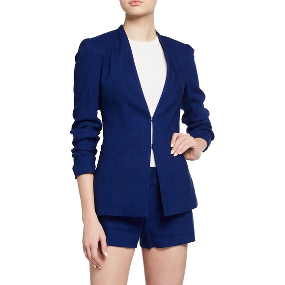 Alice + Olivia Jackets & Blazers - NWT $395 ALICE + OLIVIA Jerri Collarless Blazer w/ Scrunched Sleeves in size 8!